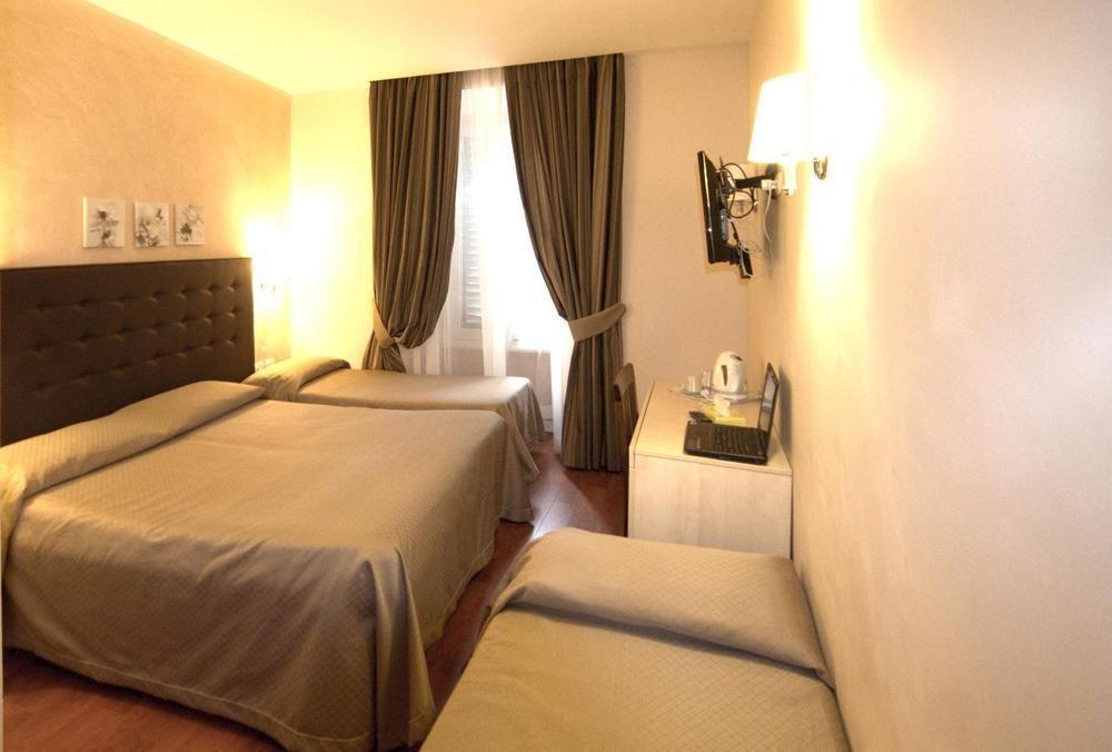 Hotel Saturnia Roma Ngoại thất bức ảnh